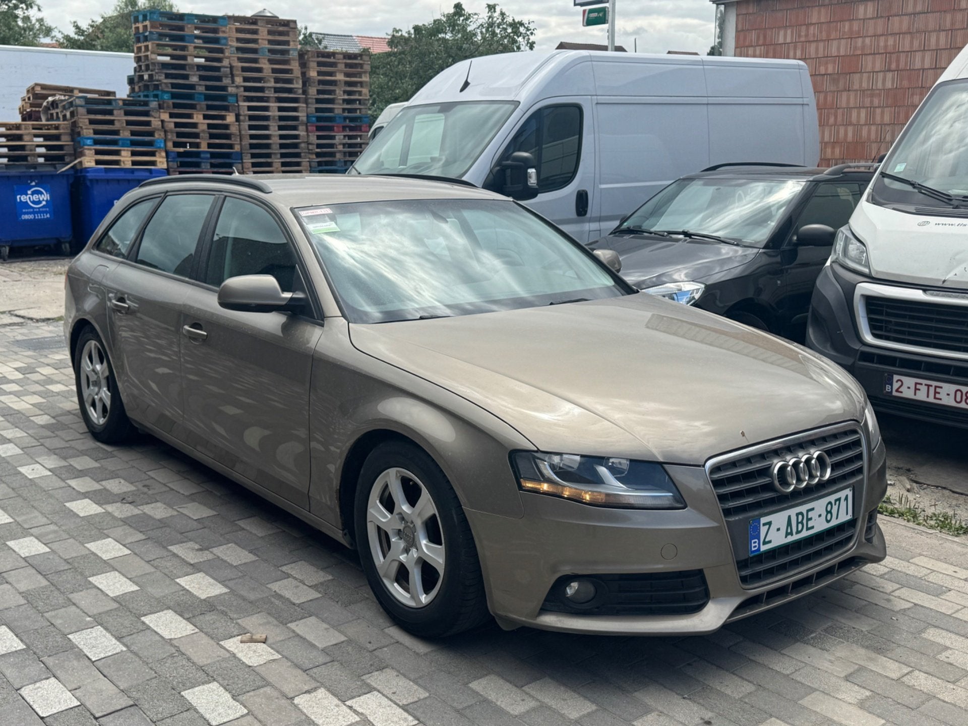 Audi A4 | 2.0 Diesel | Euro 5, 100 kW, Euro 5, Entreprise, Boîte manuelle