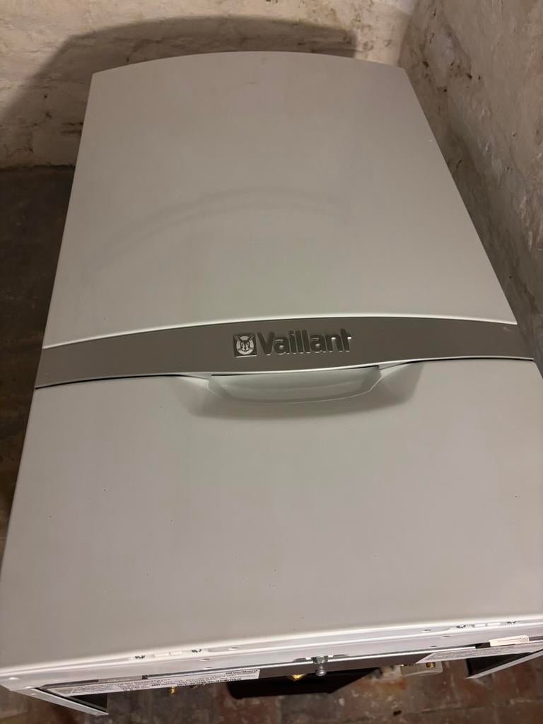 Gaswandcondensatieketel Vaillant, Doe-het-zelf en Bouw, Ophalen, Zo goed als nieuw