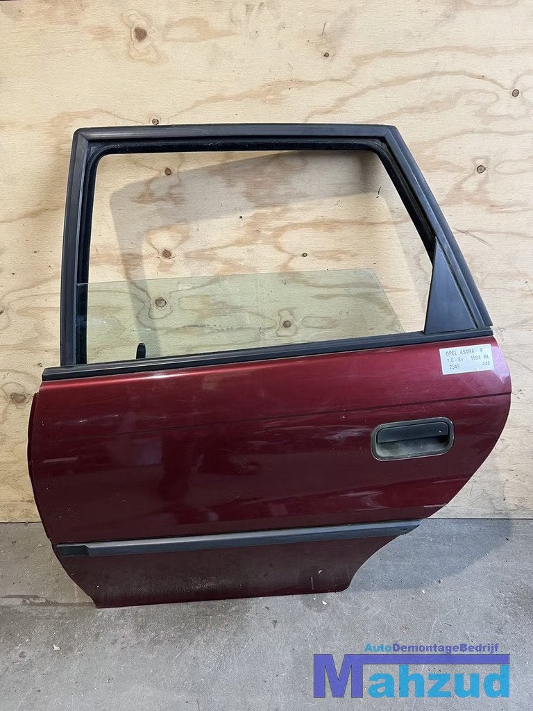 OPEL ASTRA F Rood Z549 Links achter deur hatchback 1991-1999, Auto-onderdelen, Gebruikt, Deur, Opel Automobile GmbH, Kontakt@opel-infoservice.de