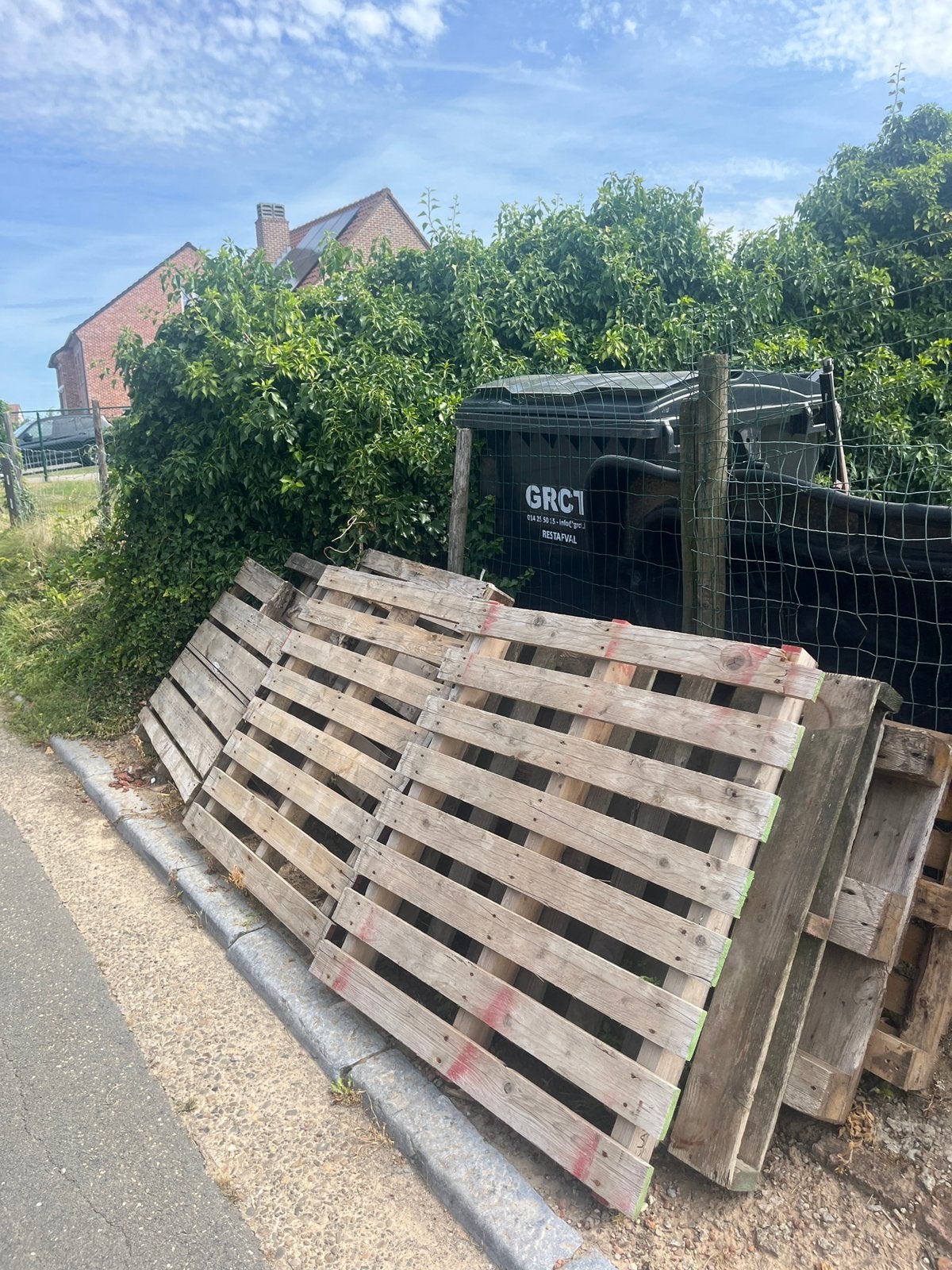 GRATIS BRANDHOUT / PALETTEN, Doe-het-zelf en Bouw, Hout en Planken, Ophalen of Verzenden, Zo goed als nieuw