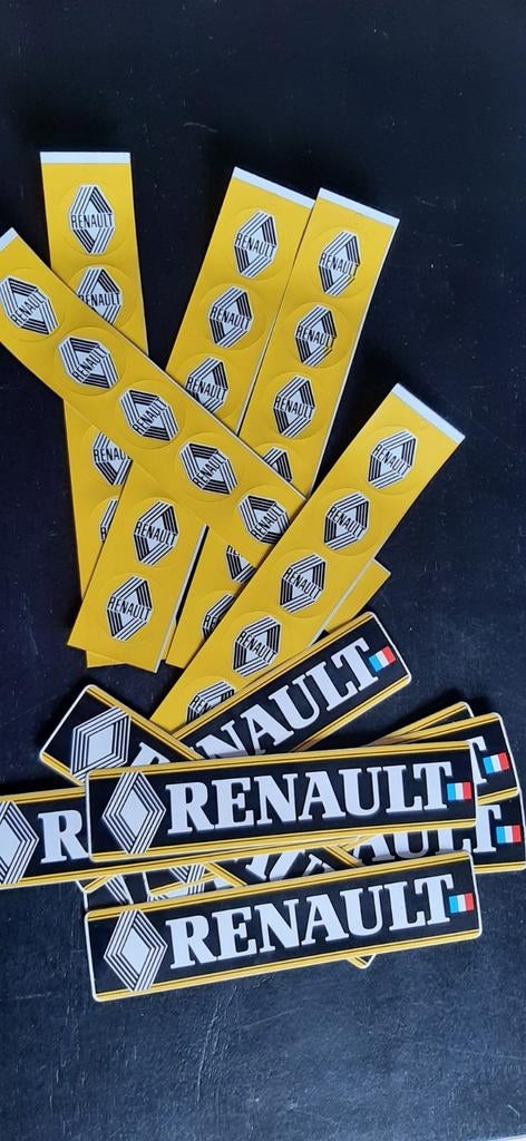 Autocollants Renault, 10 pièces, jantes, 10 pièces, 23 cm pa, Livres, Autos | Brochures & Magazines, Enlèvement ou Envoi, Renault