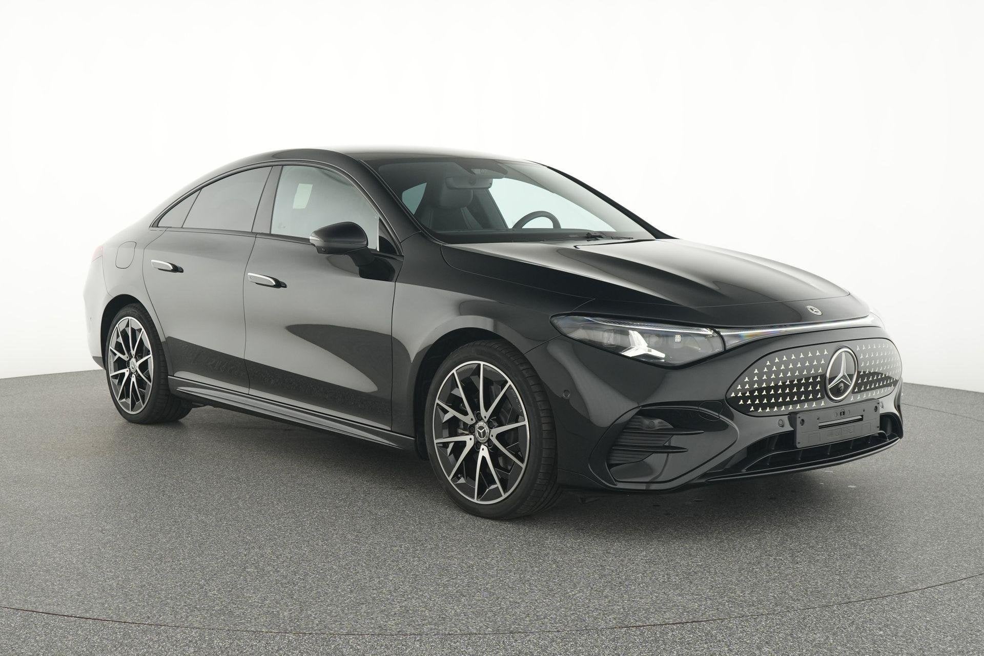 Mercedes-Benz CLA 250+ Sport Edition + MULTIBEAM + CARPLAY +, Auto's, Mercedes-Benz, Achterwielaandrijving, Gebruikt, 743 km, Zwart