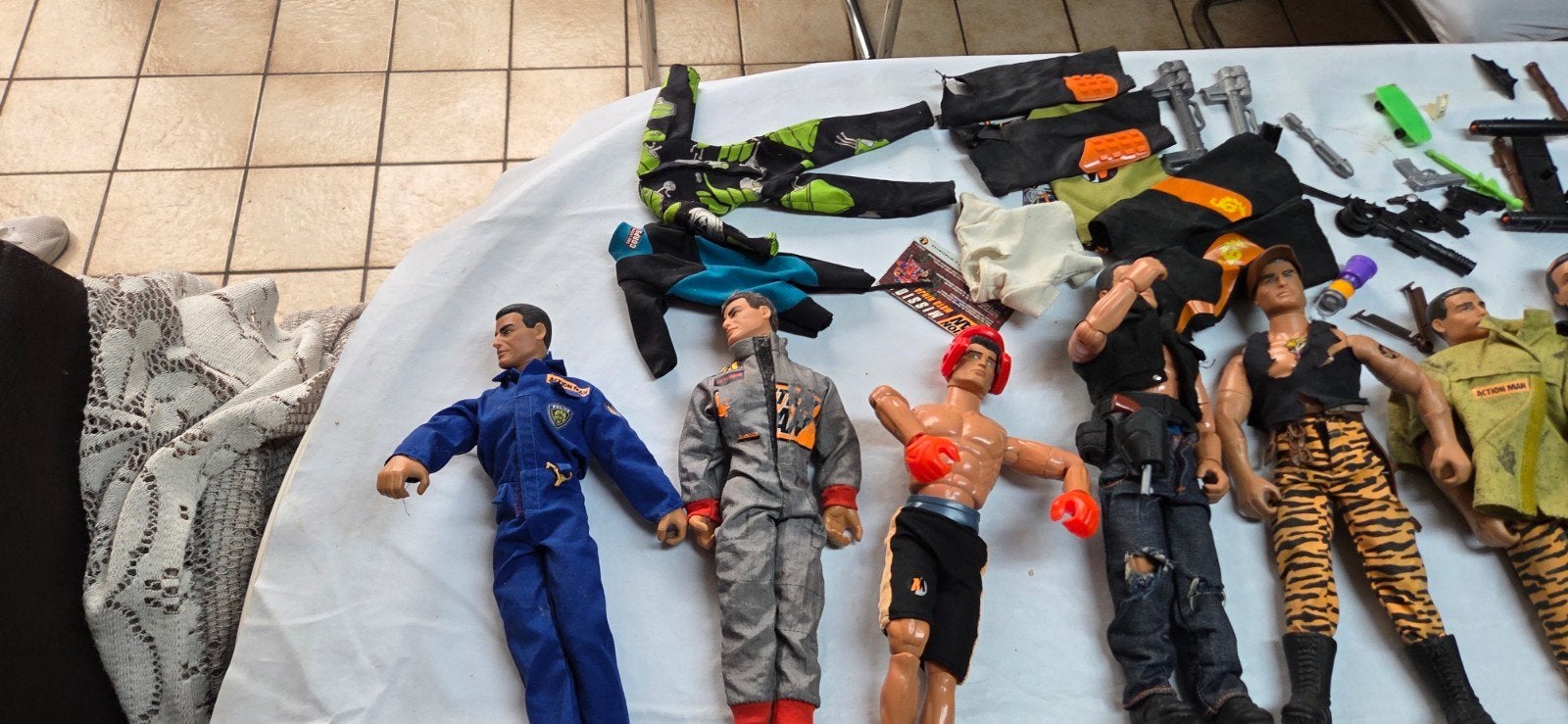 Action man lot, Enlèvement