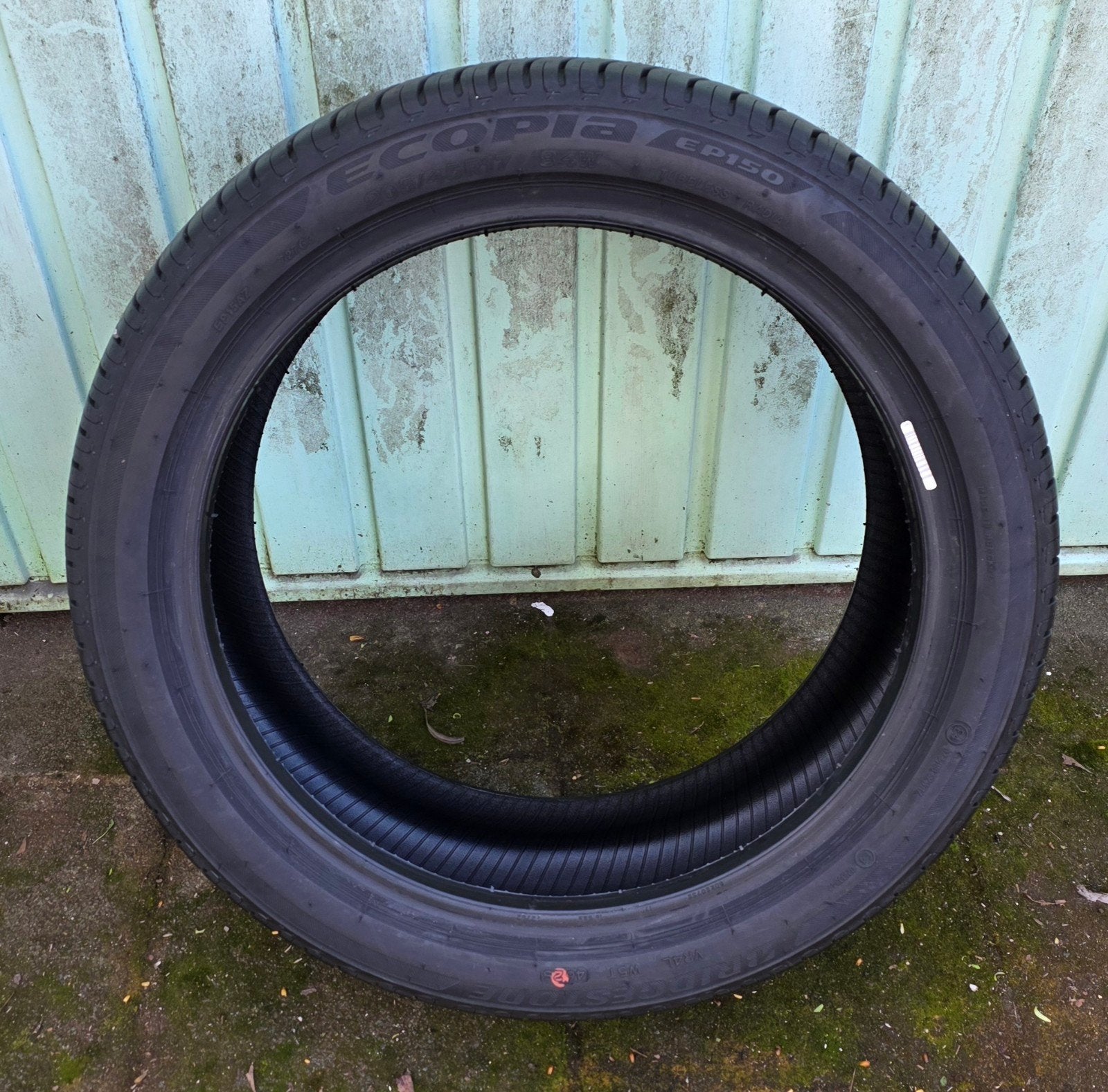 Bridgestone zomerbanden hebben nooit gereden, Ophalen, Nieuw, 17 inch, 205 mm