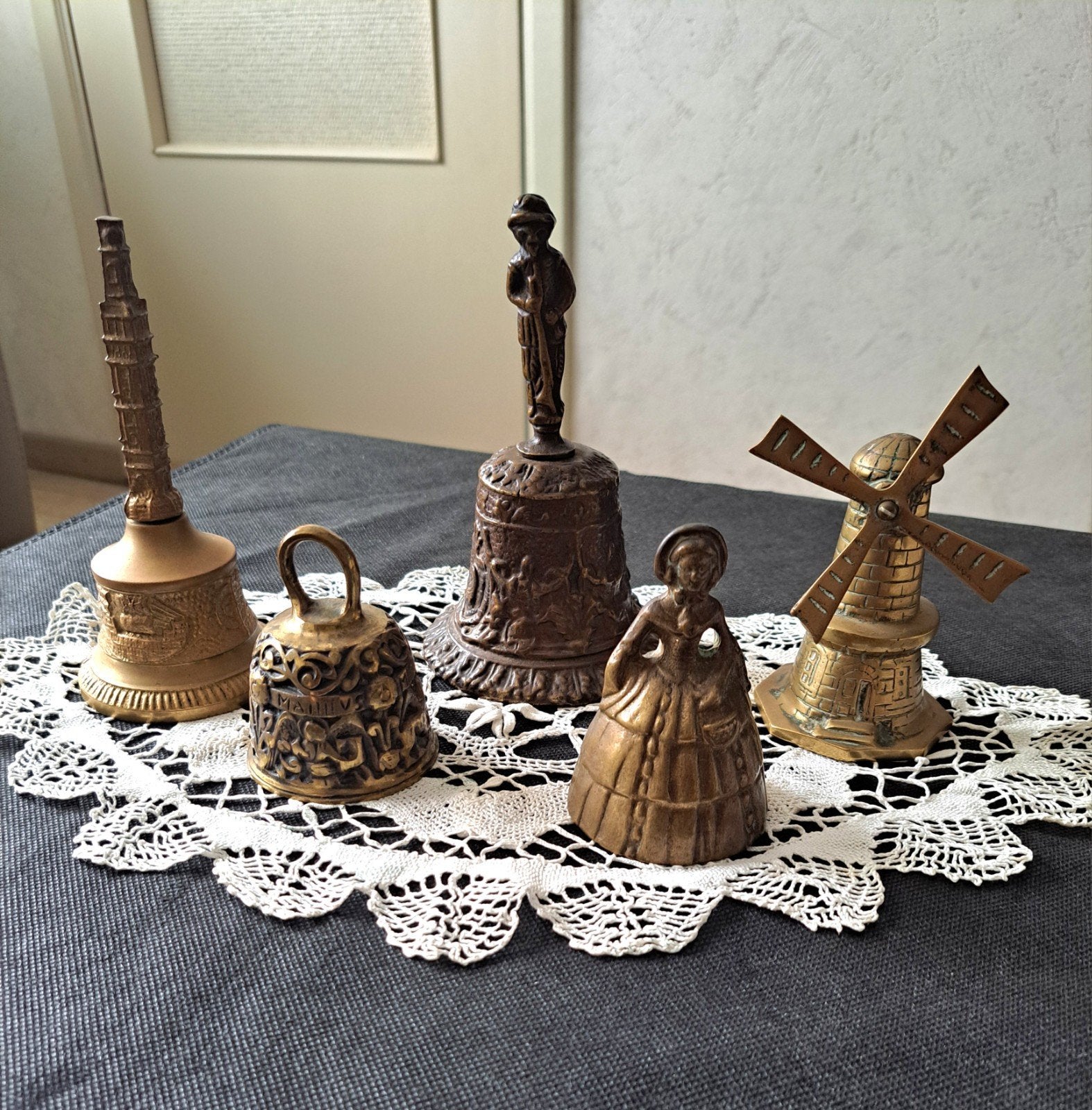 set mooie bellen ,met originele klepel ,ophalen, Ophalen