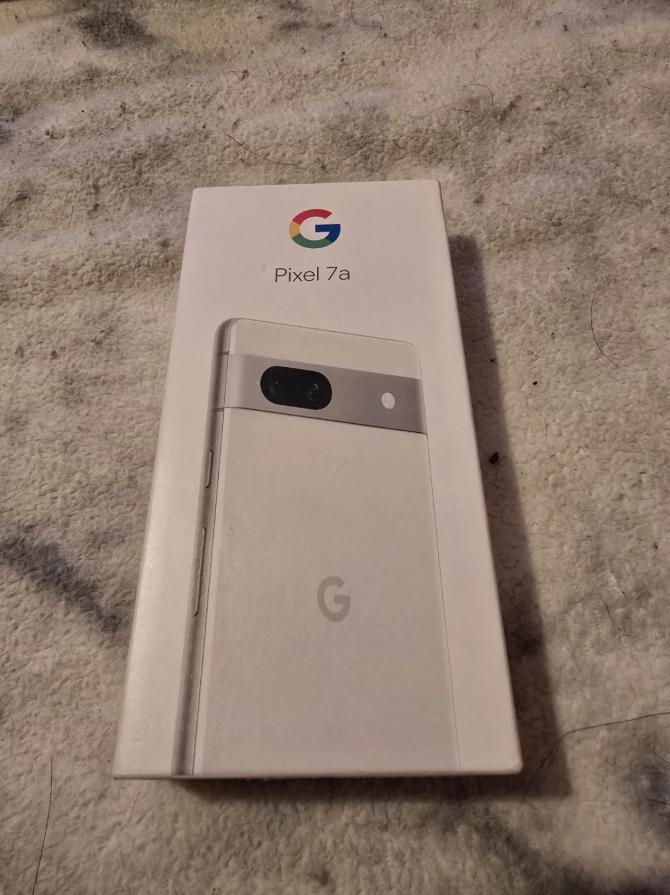 Google Pixel 7a 128 Go Blanche-Neige, débloqué, Télécoms, Enlèvement ou Envoi, Neuf, 6 mégapixels ou plus, Sans simlock
