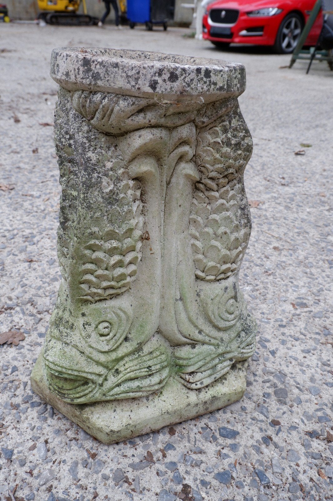 Socle en béton, Béton