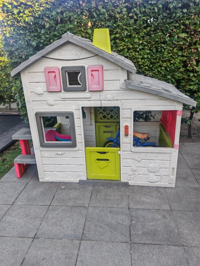 Smoby speelhuis + keukentje, Ophalen, Gebruikt
