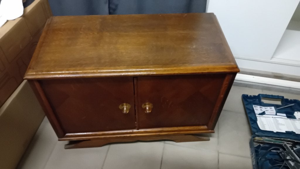 2 armoires anciennes (2 pour 15€), Enlèvement