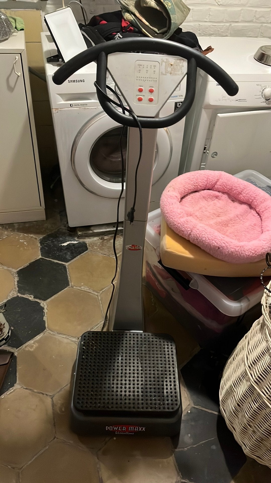 Trainer vibrateur, Enlèvement, Utilisé
