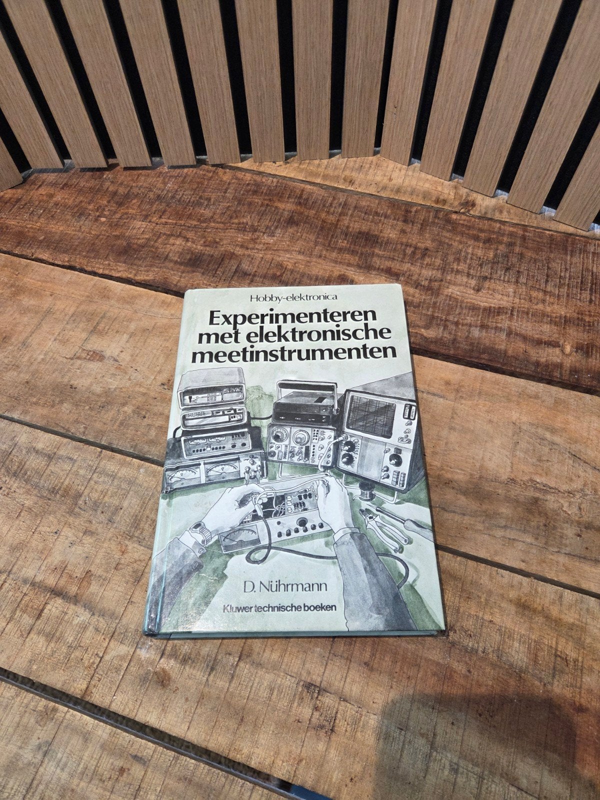 Experimenteren met elektronische meetinstrumenten, Ophalen of Verzenden, Zo goed als nieuw, BSO, D.Nührmann
