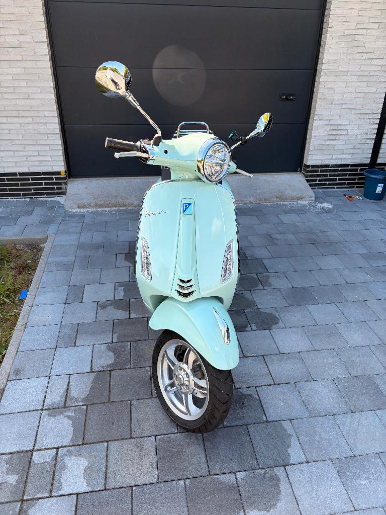 Vespa Primavera 125cc de Juin 2025, Motoren, Motoren | Piaggio, Particulier, 11 kW of minder, Nieuw, Ophalen