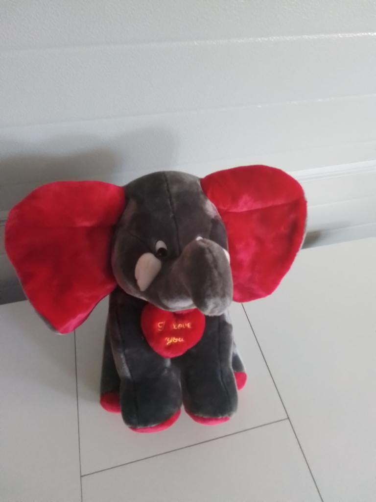 knuffel olifant, Kinderen en Baby's, Speelgoed | Knuffels en Pluche, Zo goed als nieuw, Olifant, Overige karakters, Ophalen