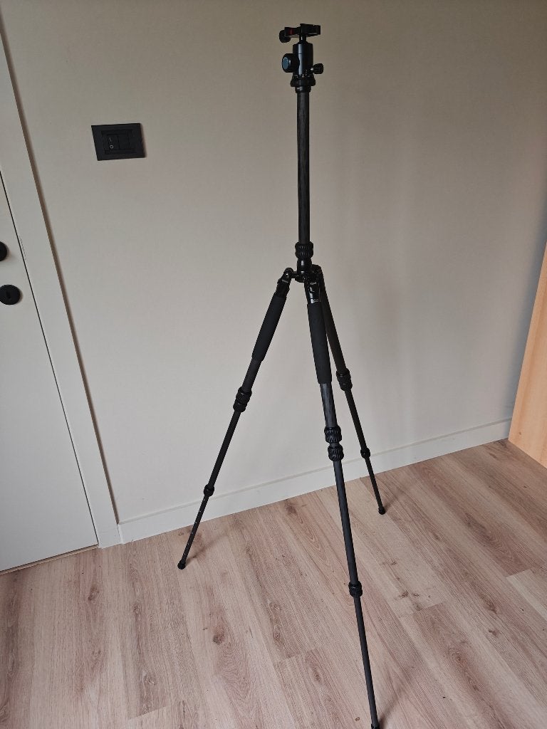 Le trépied en carbone SIRUI Traveler 7C est comme neuf, Enlèvement ou Envoi, 150 à 175 cm, Comme neuf, Trépied