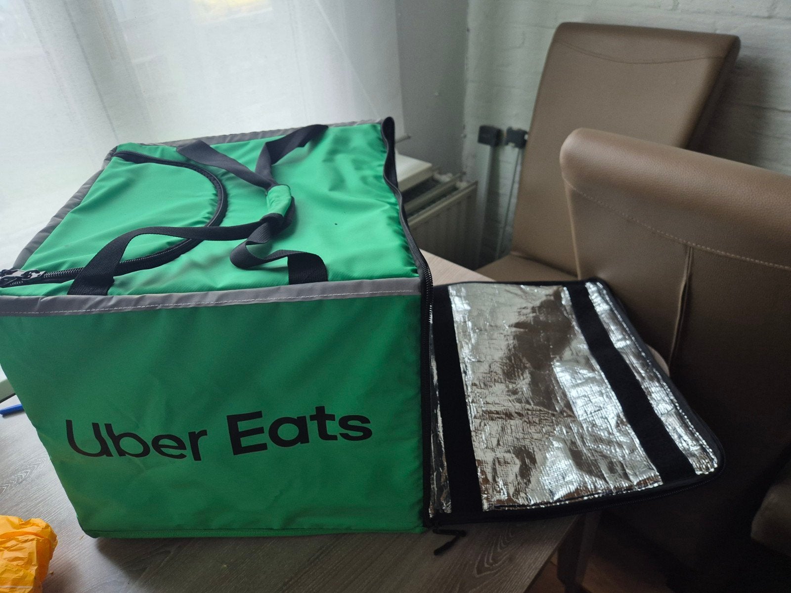 uber eats tas XL, Handtassen en Accessoires, Tassen | Reistassen en Weekendtassen, Ophalen