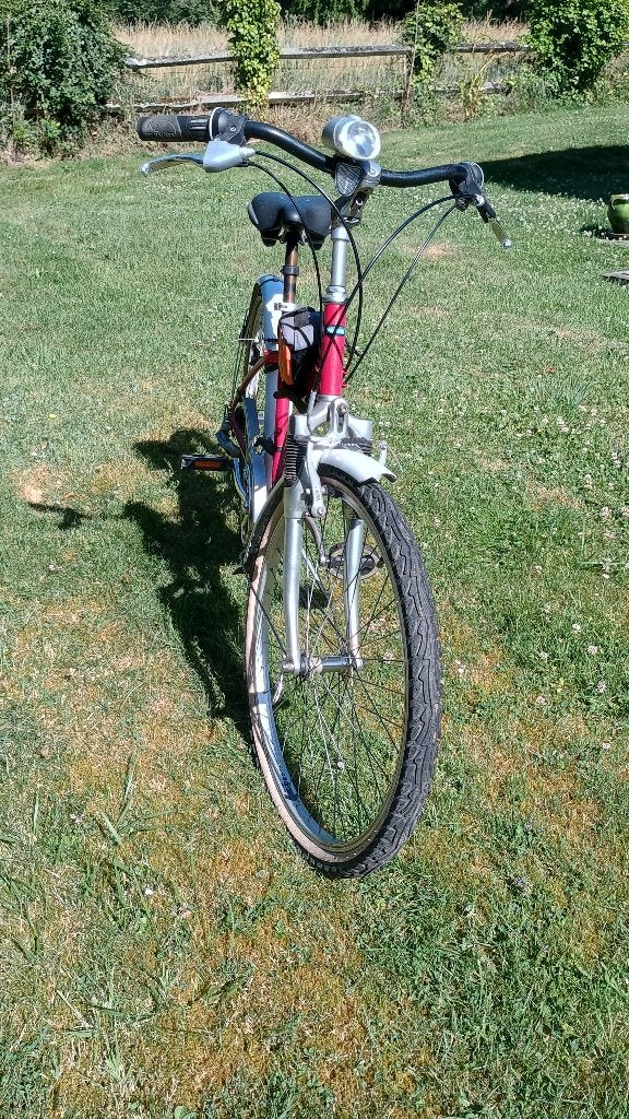 Vélo femme en très bon état., Enlèvement