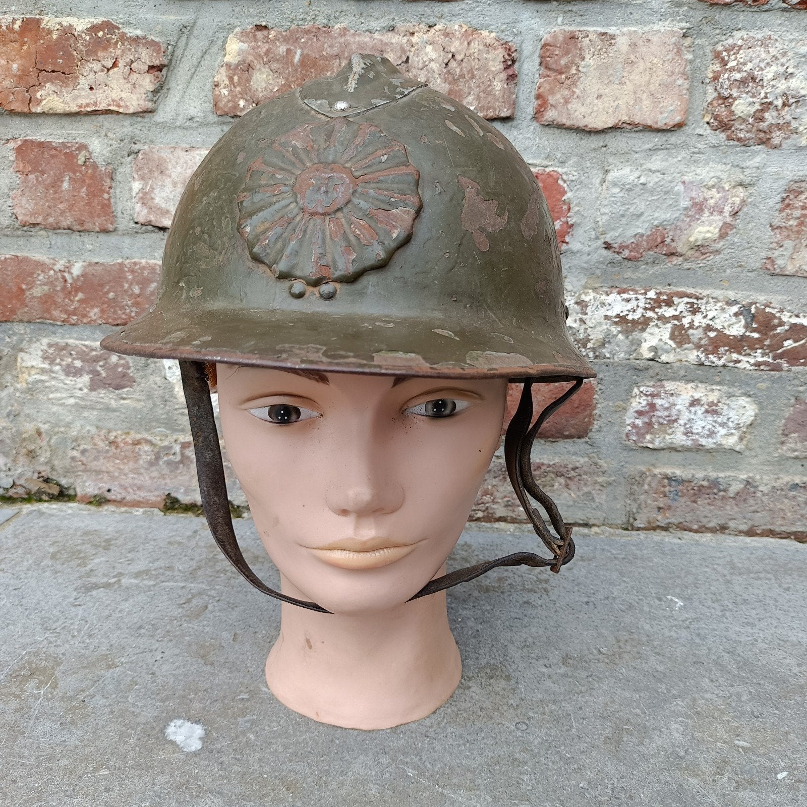 Casque, modèle 34, armée péruvienne, Enlèvement ou Envoi