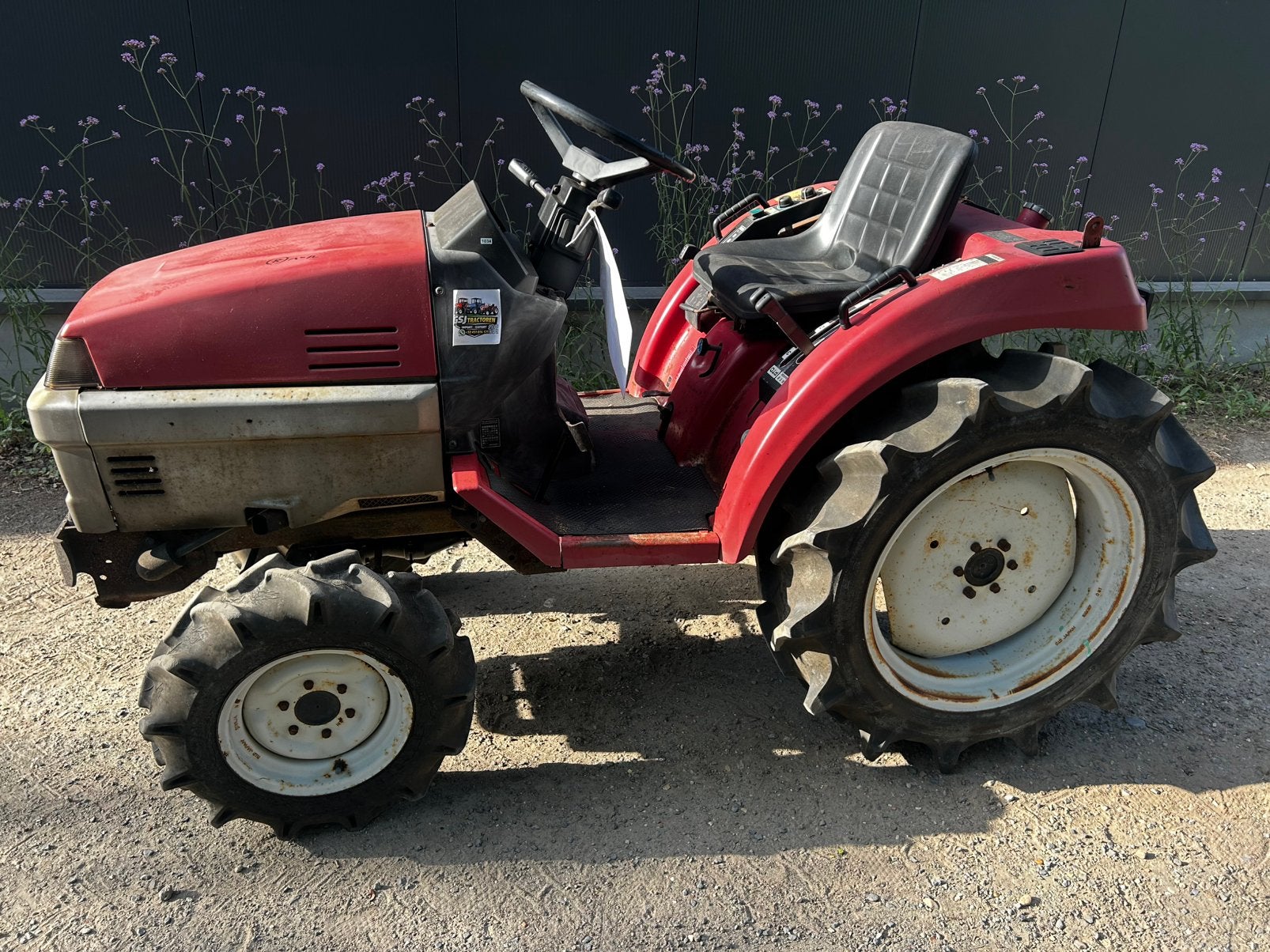 Mini-tracteur diesel Shibaura P185F 20 ch 3 cils, Enlèvement