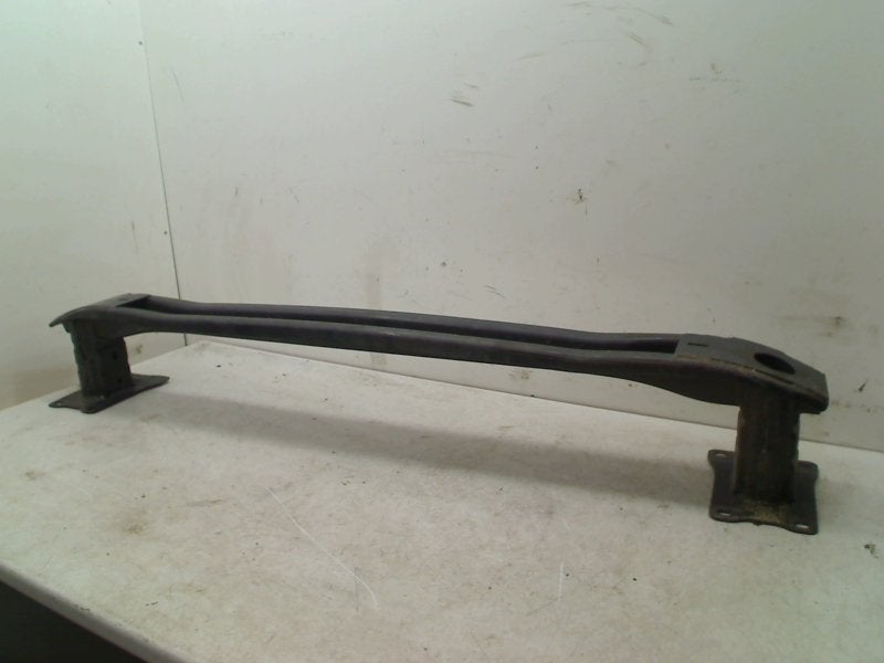 BUMPERBALK ACHTER Volkswagen Golf VIII (CD1) (5H0807311), Gebruikt, Volkswagen, Volkswagen AG, Kundenbetreuung@volkswagen.de