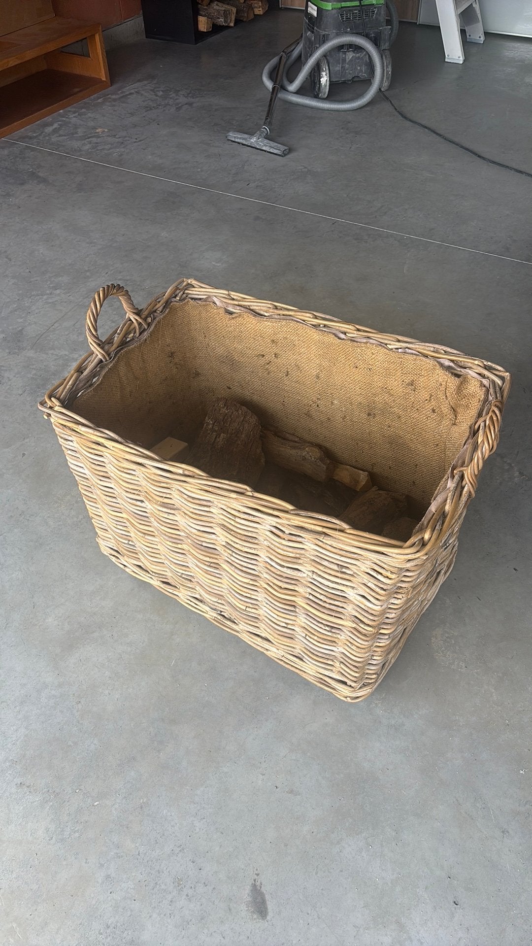 Grote houtmand op wielen - 75 cm op 50 cm, Enlèvement, Utilisé