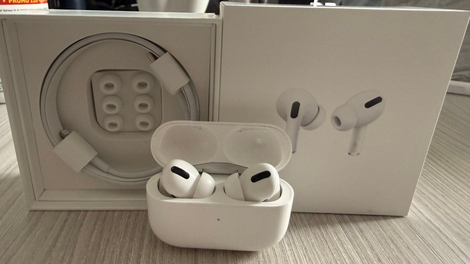 Airpods pro 1er Gen (Magsafe), Enlèvement ou Envoi, Utilisé