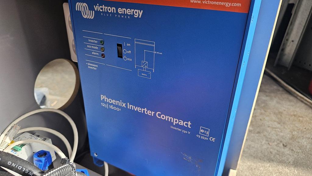 Victron Omvormer set Phoenix inverter compact, Gebruikt, -, -, Ophalen of Verzenden