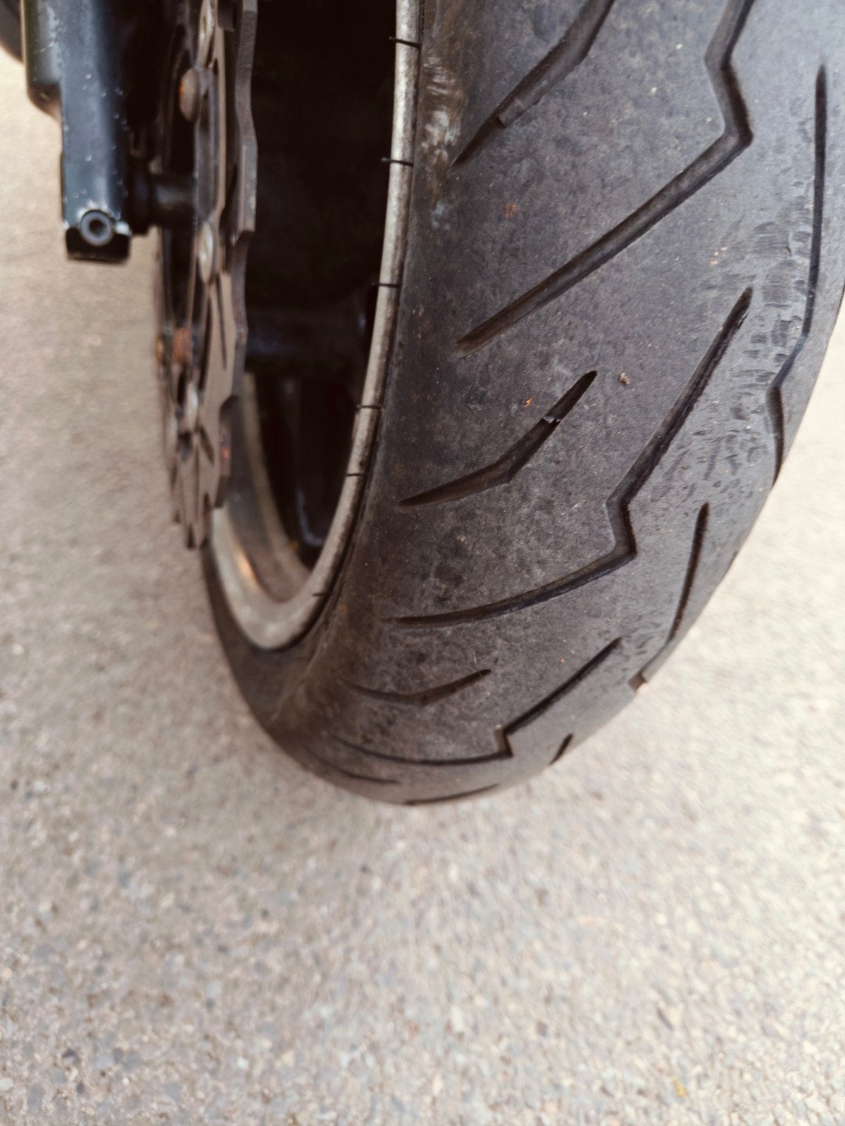 YAMAHA TMAX - BLACK MAX, Motos, Enlèvement