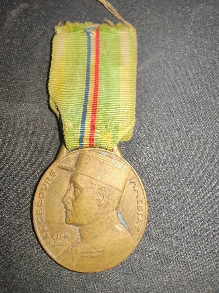 Ancienne médaille Secours immédiat Capitaine Michel, Collections, Enlèvement ou Envoi