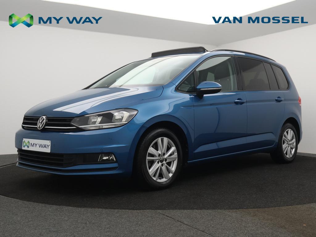 Volkswagen Touran Touran 1.5 TSI Trendline OPF (EU6AP), Monovolume, Handgeschakeld, Zilver of Grijs, Alarm