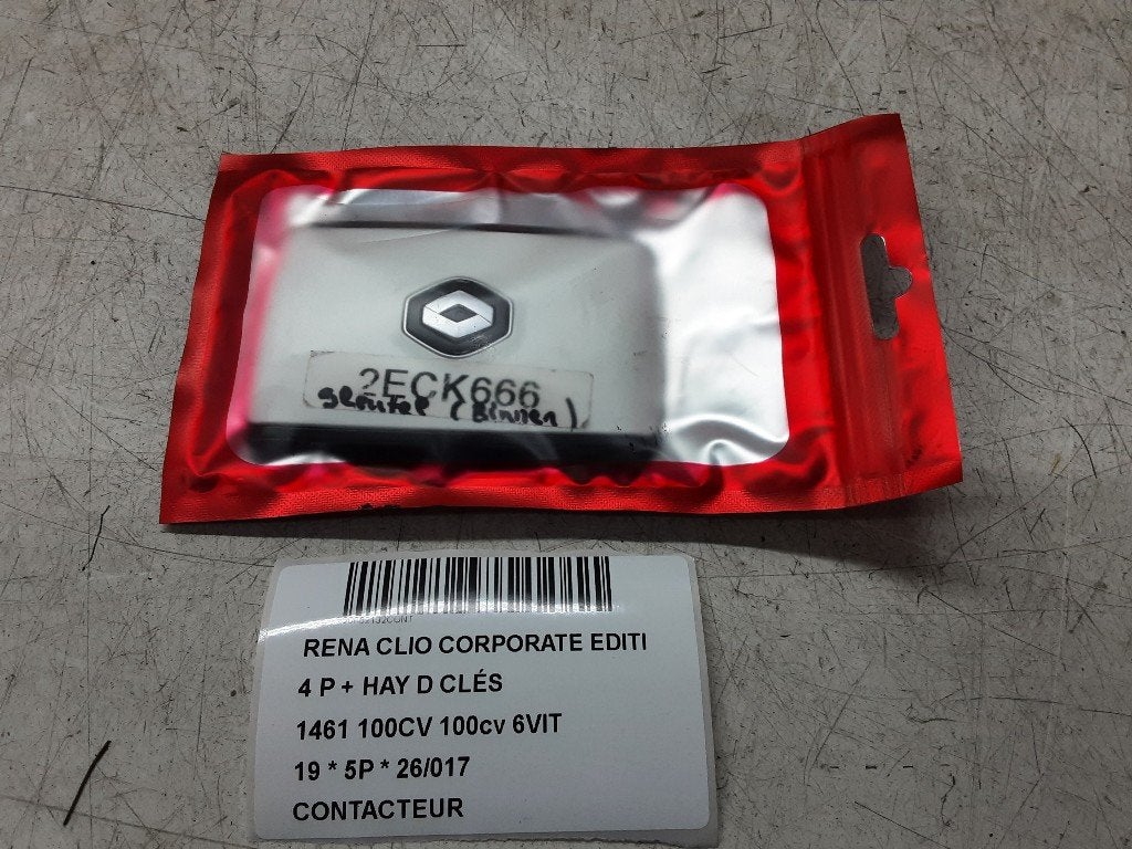 NEIMAN / COMMUTATEUR D ALLUMAGE Renault Clio V (RJAB), Renault, Mevr. I. Hauben, Utilisé, Rue de l'Espoir 34 34
4030  GRIVEGNÉE, BE