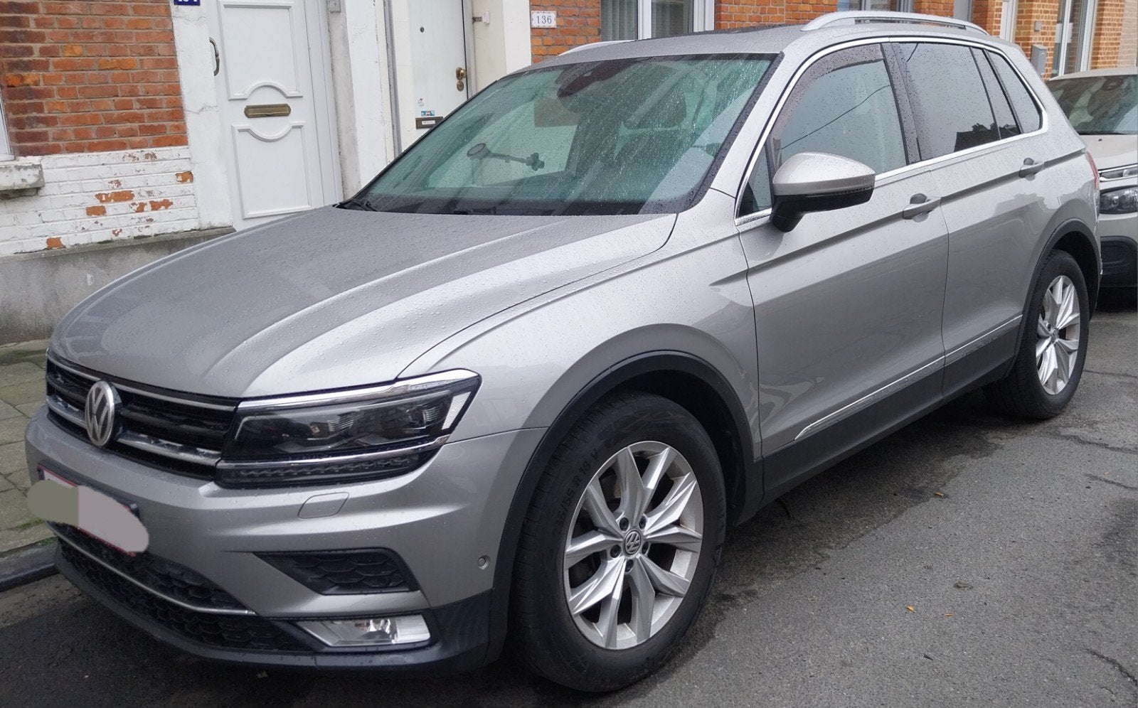 VW Tiguan  0484/061/206., Autos, Cuir, 5 portes, Particulier, 750 kg