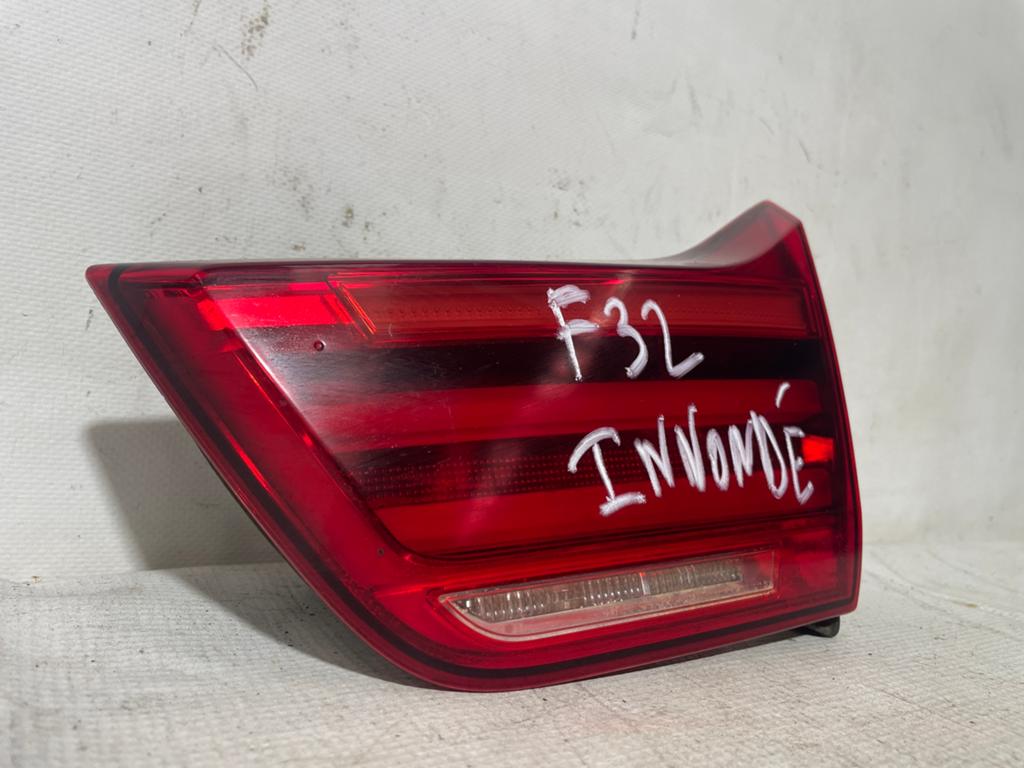Feu arriere droit INNONDE BMW F32 LCI    6321 7426052   10, Enlèvement, Utilisé, BMW