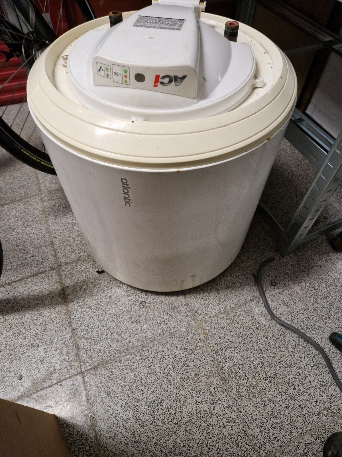 Atlantic 50lt elektrische boiler, Ophalen, Gebruikt, 20 tot 100 liter, Boiler