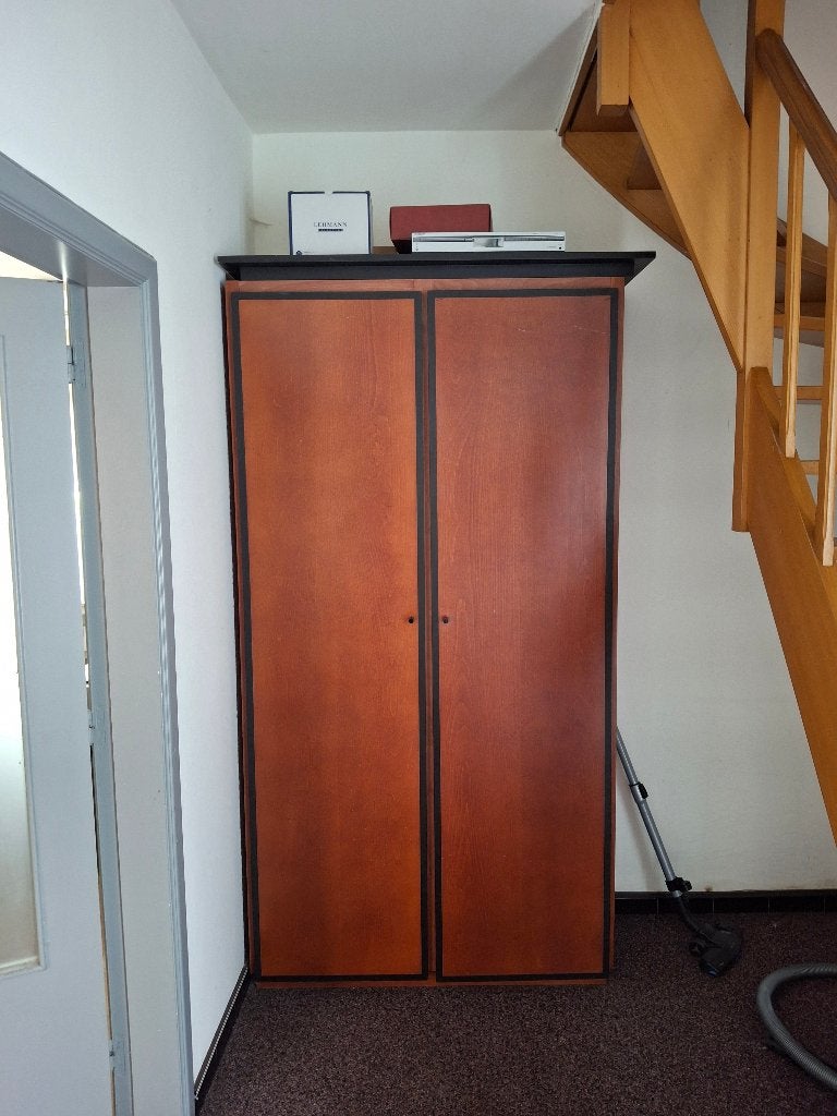 Kast gratis af te halen, Huis en Inrichting, Kasten | Wandmeubels, Ophalen, 200 cm of meer, Zo goed als nieuw, Minder dan 150 cm