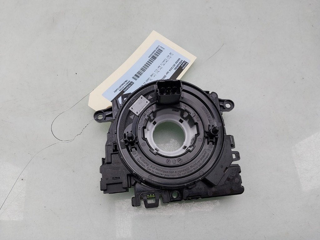 AIRBAGRING Skoda Octavia Combi (NXAC) (|5Q1953549D|), Gebruikt, Info@skoda-auto.de, Skoda, Max-Planck-Straße  3-5
64331  Weiterstadt, DE