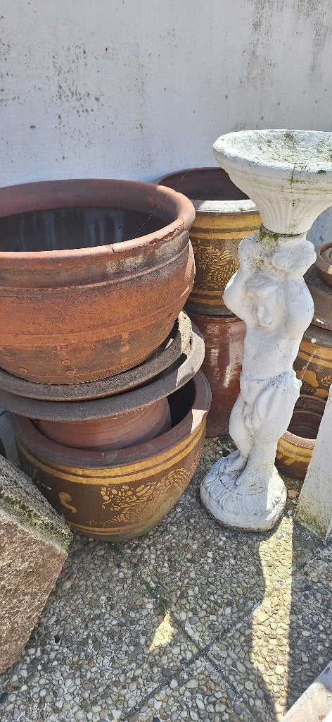 Stenen bloempotten en kruiken, Enlèvement, Utilisé, Balcon