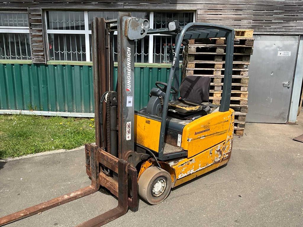 Wagon élévateur Jungheinrich pour pièces détachées, Électrique, Chariot élévateur, Jungheinrich