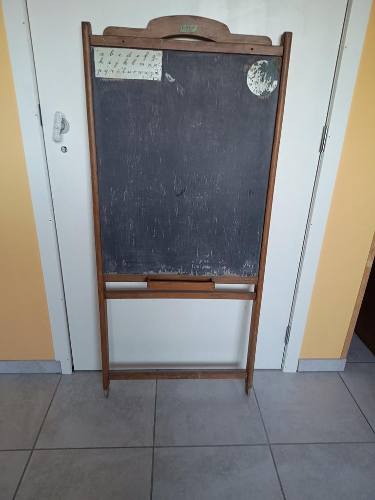 Oud krijtbord voor kinderen, Ophalen, Krijtbord