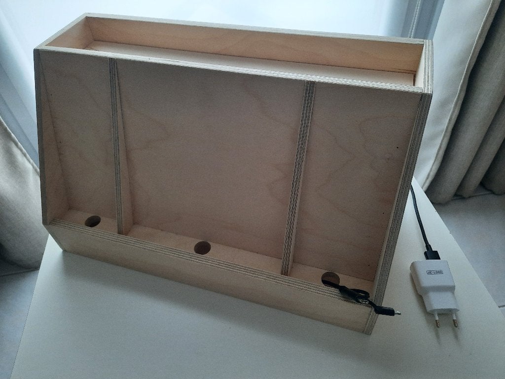 Docking station gsm of tablet - hout., Computers en Software, Dockingstations, Ophalen, Docking station, Geen merk, Nieuw