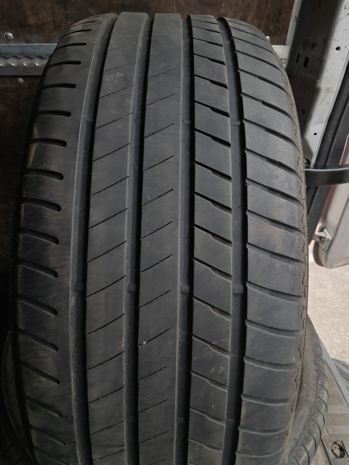 265/50/19 265/50R19 2655019 été Bridgestone, Enlèvement