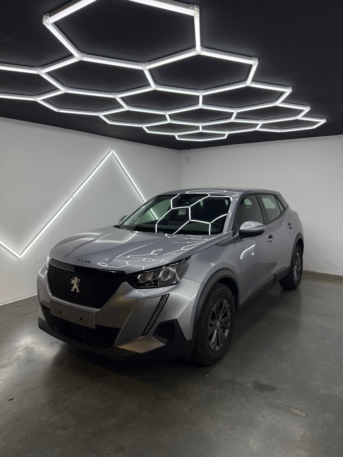 Peugeot 2008| 2022| 64.231KM| 1 JAAR GARANTIE, Auto's, Voorwielaandrijving, Dealer onderhouden, Stof, 124 g/km