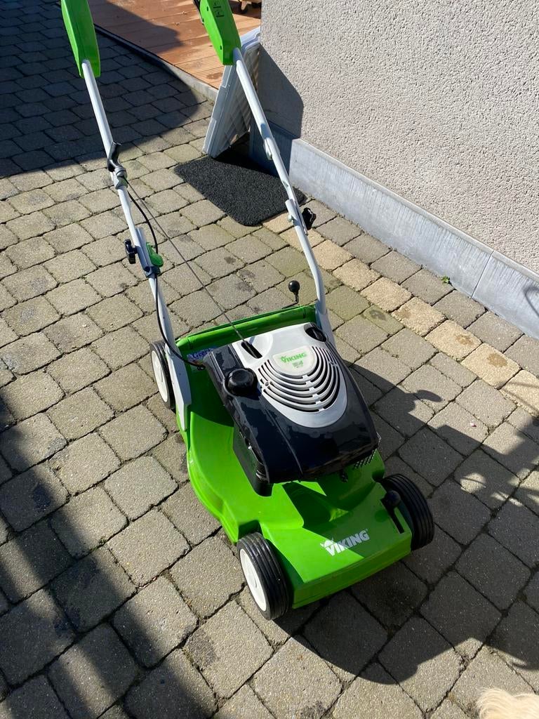 Grasmaaier viking mb448, Tuin en Terras, Ophalen, Zo goed als nieuw
