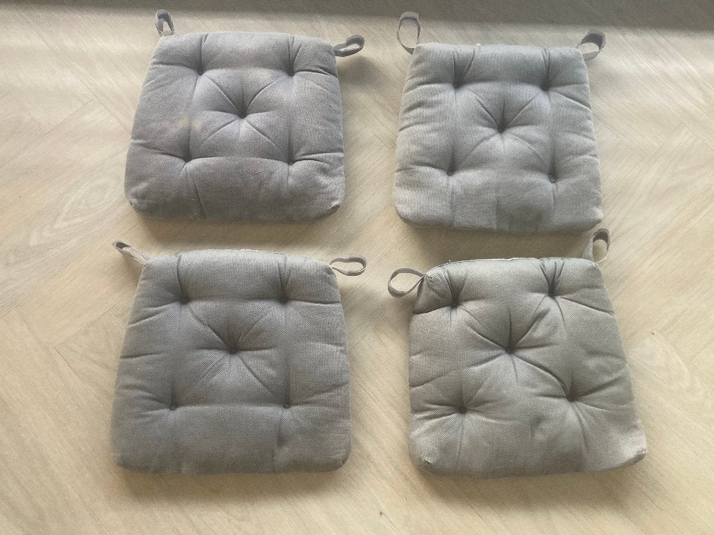 Kussen voor op stoelen, Ophalen, Gebruikt, Grijs, Vierkant