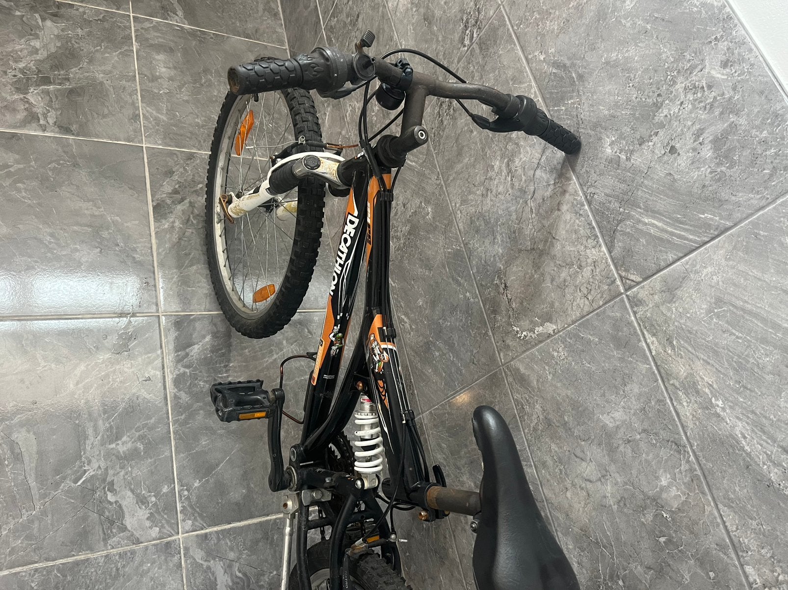Vélo VTT 24 pouces. Bon état, Vélos & Vélomoteurs, Vélos électriques, Sparta, 47 à 51 cm, Enlèvement ou Envoi, 50 km par batterie ou plus