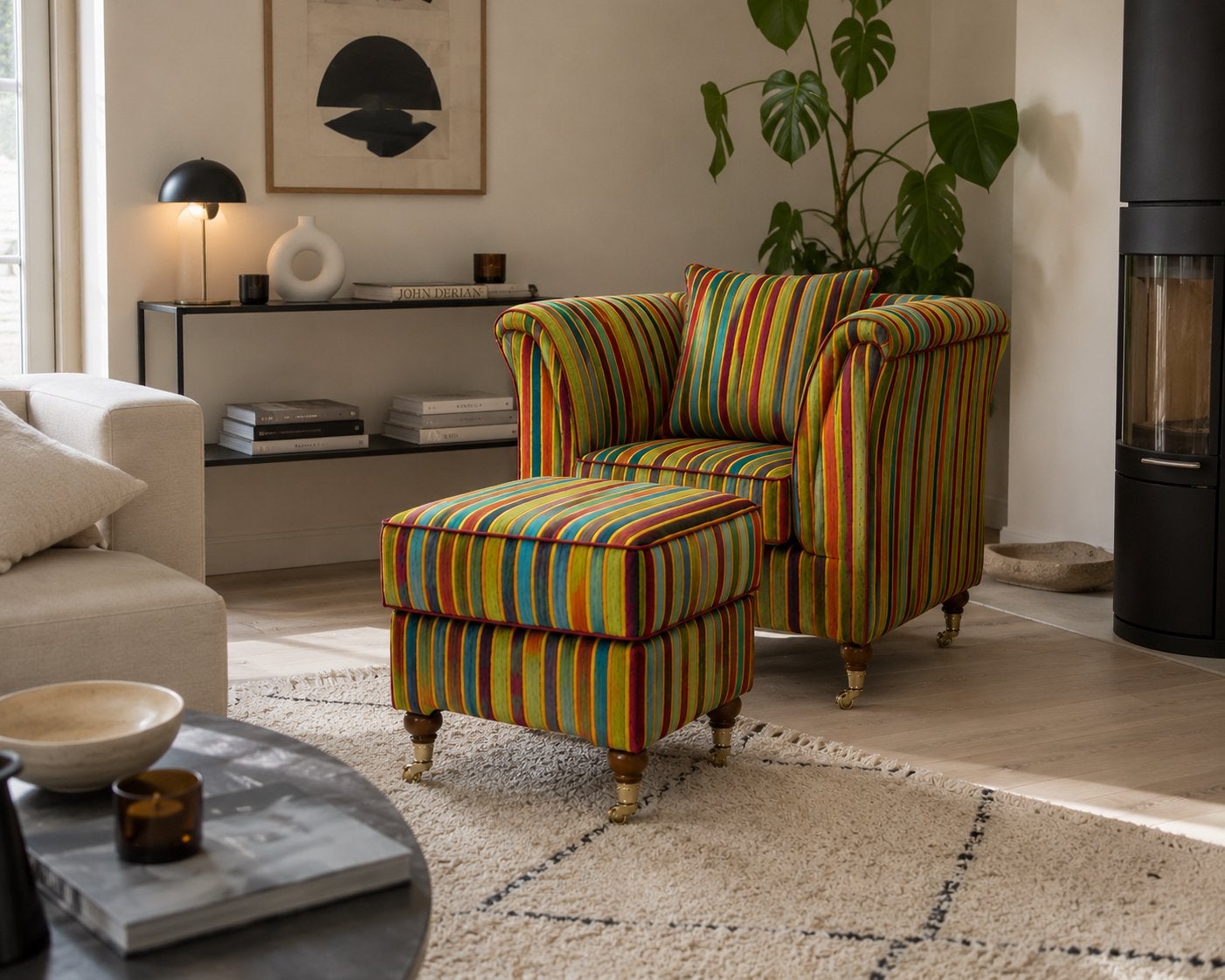 Luxe design fauteuil met hocker, Ophalen, Overige materialen, Etro, Nieuw