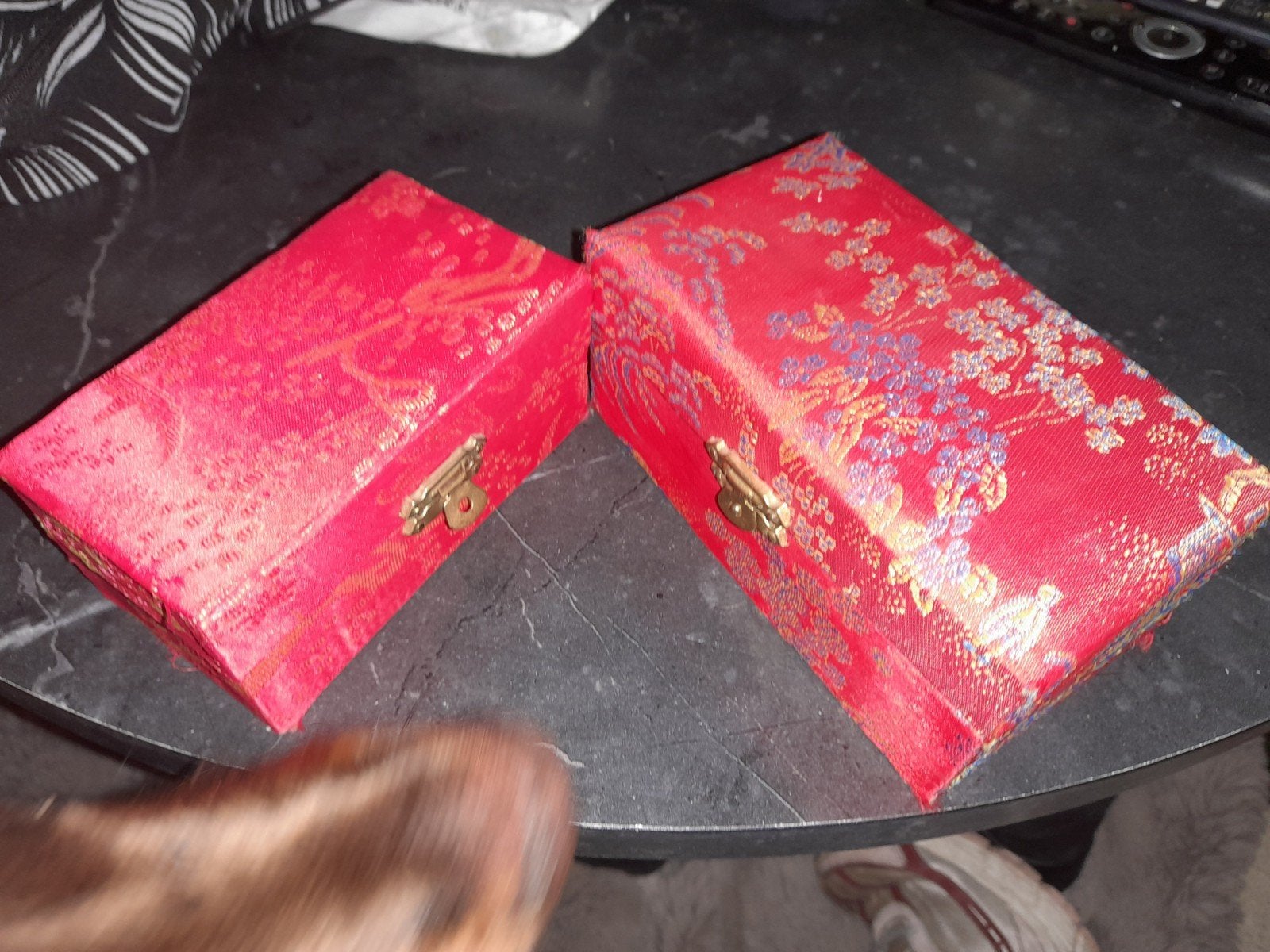 Chinese gezondheidsballen, Ophalen