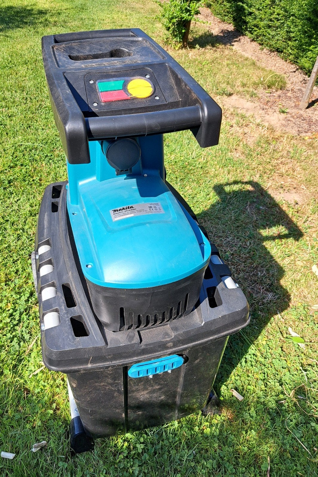 Makita UD2500 hakselaar, Tuin en Terras, Grasmaaiers, Ophalen