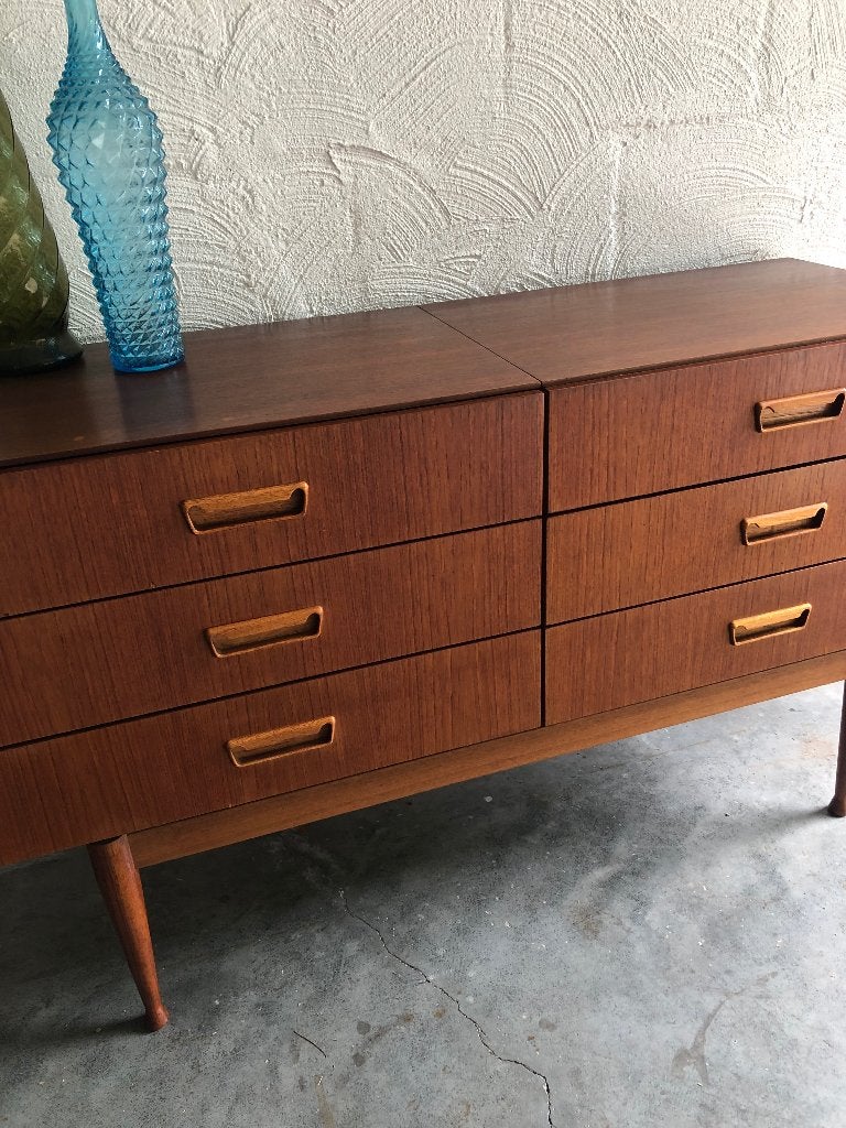 Commode basse vintage du milieu du siècle, années 60, Maison & Meubles, Enlèvement, Utilisé, Avec tiroir(s)
