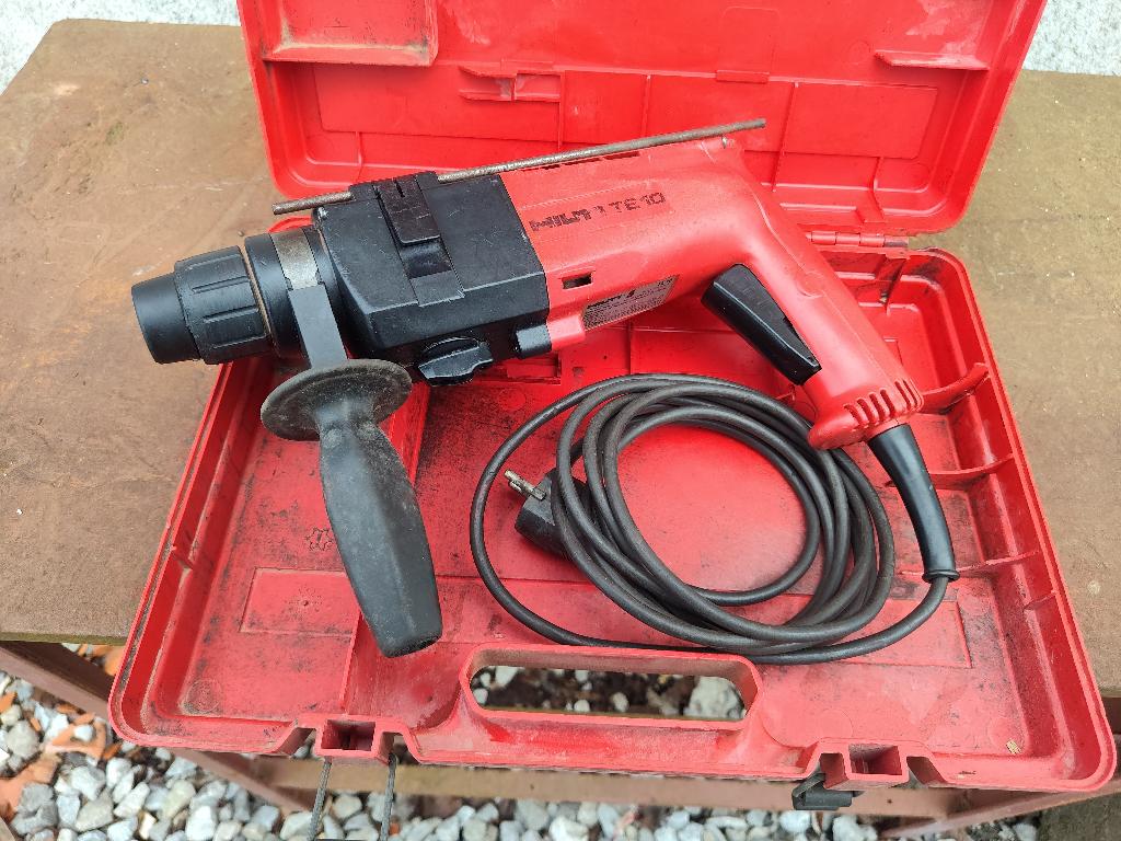 Outillage, Ophalen, Gebruikt, Boor- en Schroefmachine, Variabele snelheid