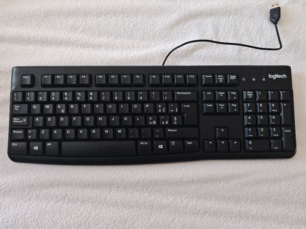Logitech QWERTY USB-toetsenbord voor pc, Computers en Software, Toetsenborden, Logitech G, Ergonomisch, Ophalen of Verzenden, Zo goed als nieuw